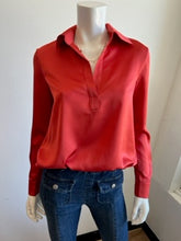 Load image into Gallery viewer, Gilner Farrar - Lia Blouse - Rust