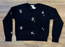 Load image into Gallery viewer, J. Society- Broach Crew Neck Sweater- Black