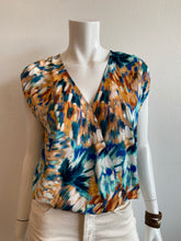 Load image into Gallery viewer, Veronica M - Shirred Shoulder Top - Rachel