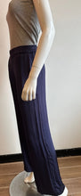 Load image into Gallery viewer, Velvet- Larkin Pant- Viking (Navy)