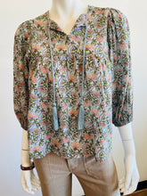 Load image into Gallery viewer, dRa - Ophelia Top - Floral Block