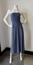 Load image into Gallery viewer, Viereck - Talent Dress/Skirt - Letter