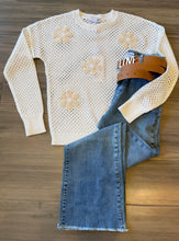Load image into Gallery viewer, J Society - Open Stitch Flower Crew - White