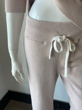Load image into Gallery viewer, Bobi - Comfort Waist Crop Flare Pant - Faded Pink