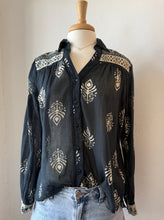 Load image into Gallery viewer, Maison Hotel - Black Leaves Rani Shirt - Black Henna