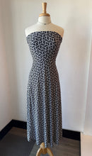 Load image into Gallery viewer, Viereck - Talent Dress/Skirt - Jasmine