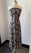Load image into Gallery viewer, Viereck - Talent Dress/Skirt - Sid