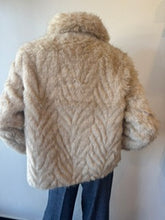 Load image into Gallery viewer, Love Token - Amara - Faux Fur Jacket - Beige