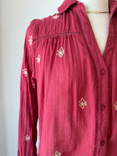 Load image into Gallery viewer, Maison Hotel - Medusa Rani Shirt - Raspberry