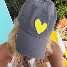 Load image into Gallery viewer, Kerri Rosenthal - Imperfect Heart Hat - Anthracite-Pear