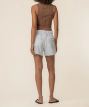Load image into Gallery viewer, KUT From The Kloth - Katana Short - White