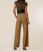 Load image into Gallery viewer, KUT - Meg Flat Front - Wood