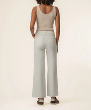 Load image into Gallery viewer, KUT From The Kloth - Meg High Rise Wide Leg - Ecru