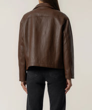 Load image into Gallery viewer, KUT From The Kloth - Wren Jacket - Chocolate