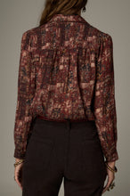 Load image into Gallery viewer, Maison Hotel - Louis Vintage Patch - Tobacco