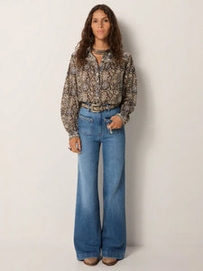 Maison Hotel - Amrit Blouse - Blue Orchid