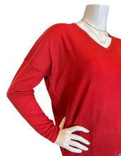 Load image into Gallery viewer, Minnie Rose V Neck Pullover Sweater - Heather Red