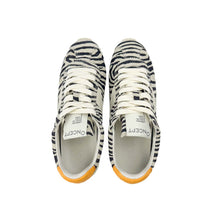 Load image into Gallery viewer, Oncept - Essex Sneakers - Zebra