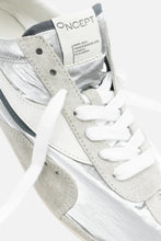 Load image into Gallery viewer, Oncept - Temple Sneakers - Platinum