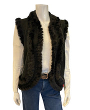 Load image into Gallery viewer, Love Token - Erin Faux Fur Vest - Black