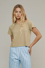 Load image into Gallery viewer, Jungmaven - Cropped Ojai Tee - Washed White
