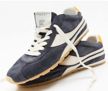 Load image into Gallery viewer, Oncept - Essex Sneakers - Indigo