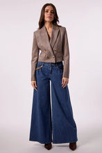 Load image into Gallery viewer, Blue Revival - Skye Cropped Blazer With Removable Hoodie - Houndstooth