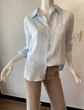 Load image into Gallery viewer, Dear John - Gaia Top - Skyway (Light Blue)