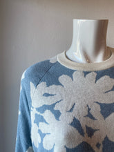 Load image into Gallery viewer, Minnie Rose - Cotton Cashmere 3/4 Sleeve REVERSIBLE Floral Crew - Fresco/Starch