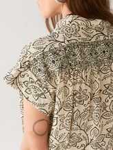 Load image into Gallery viewer, Maison Hotel - Lea Blouse - White Lies - Jasmine