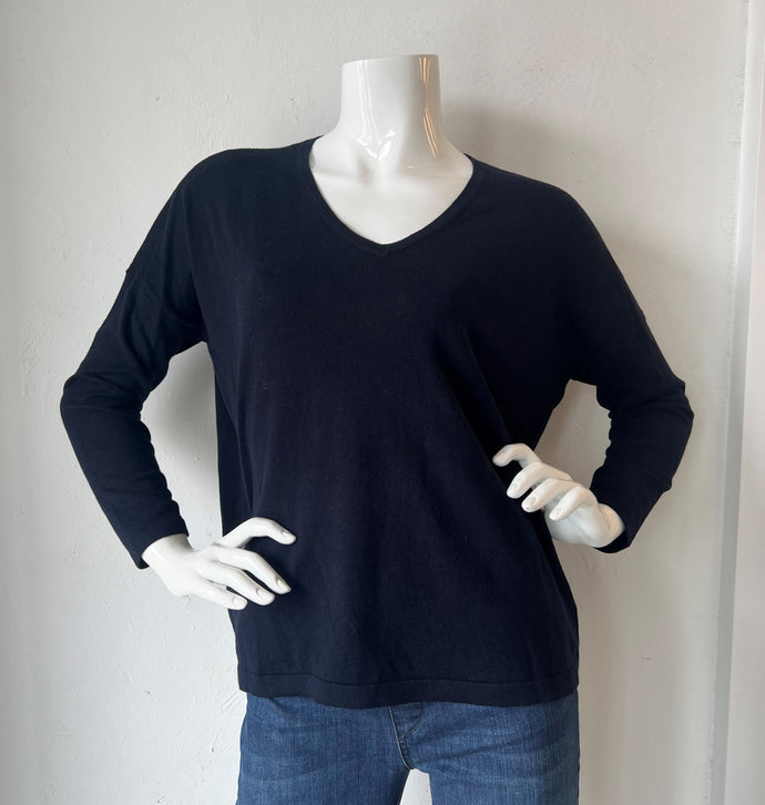 Minnie Rose V Neck Pullover Sweater - Navy