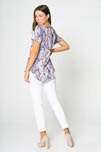 Load image into Gallery viewer, Lav Brown - Blue/Taupe Snake Print Short Sleeve Top