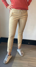 Load image into Gallery viewer, Shely Style Flog Pants - Gold Vegan Leather