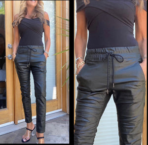Shely Style Flog Pants - Green Vegan Leather