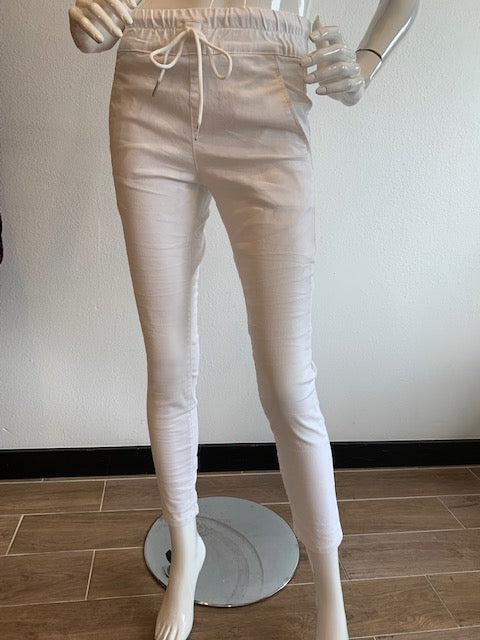 Size 25 – CAMI Size 25 – CAMI