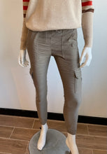 Load image into Gallery viewer, Gaya Cargo Style Flog Pants - Brown Herringbone