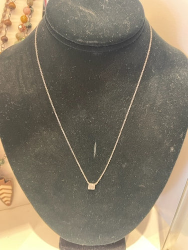 Morris Necklace