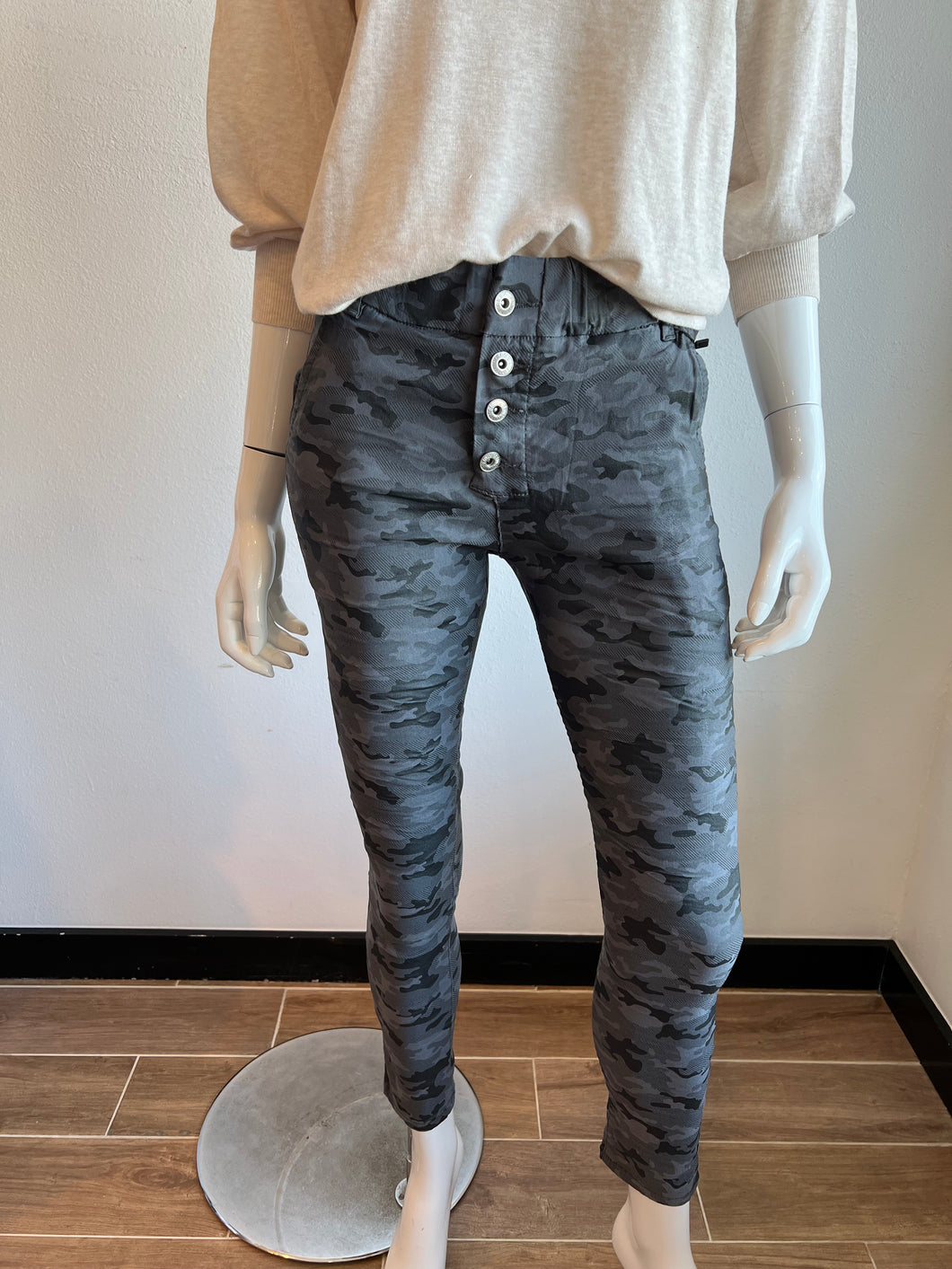 Ronit Flog Style - Grey Camo