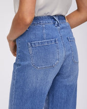 Load image into Gallery viewer, Paige Denim - Nellie Patch Pocket - Adley
